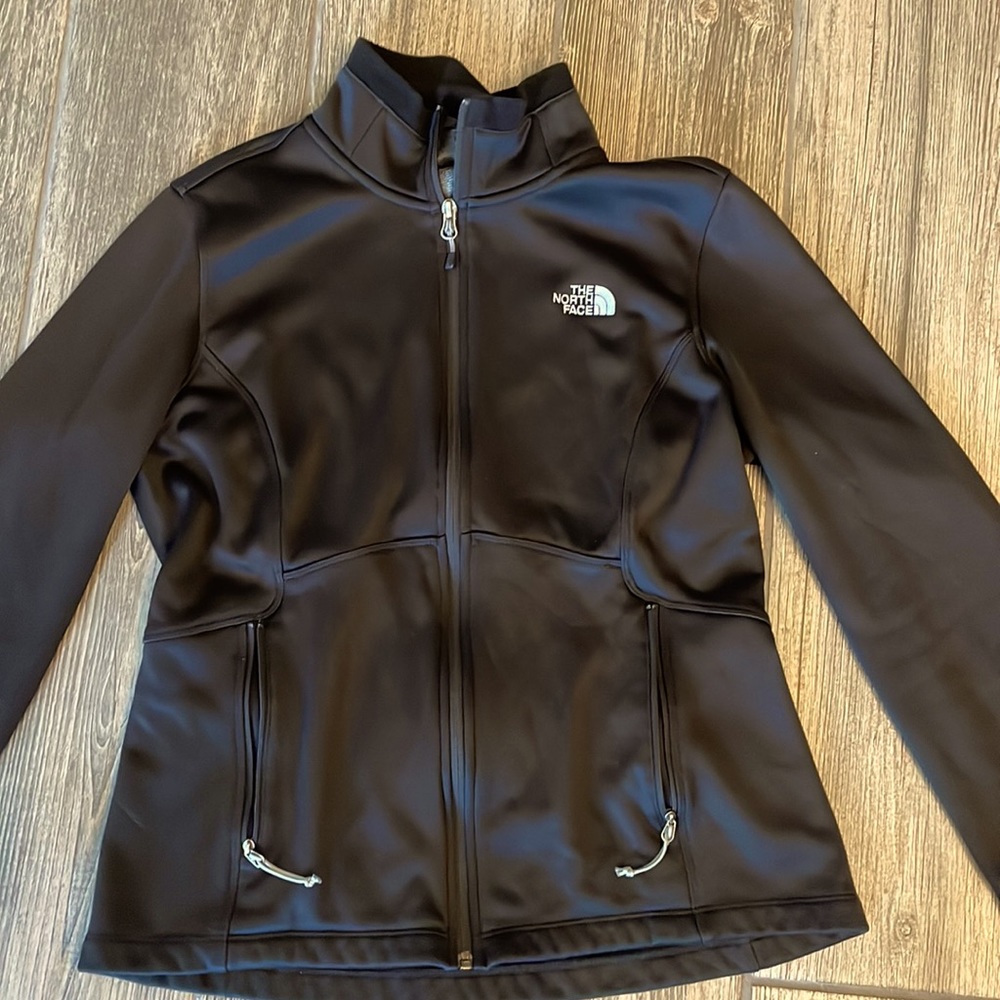 The North Face Full-Zip Jacket w/ Fleece.  size L. Excellent condition
